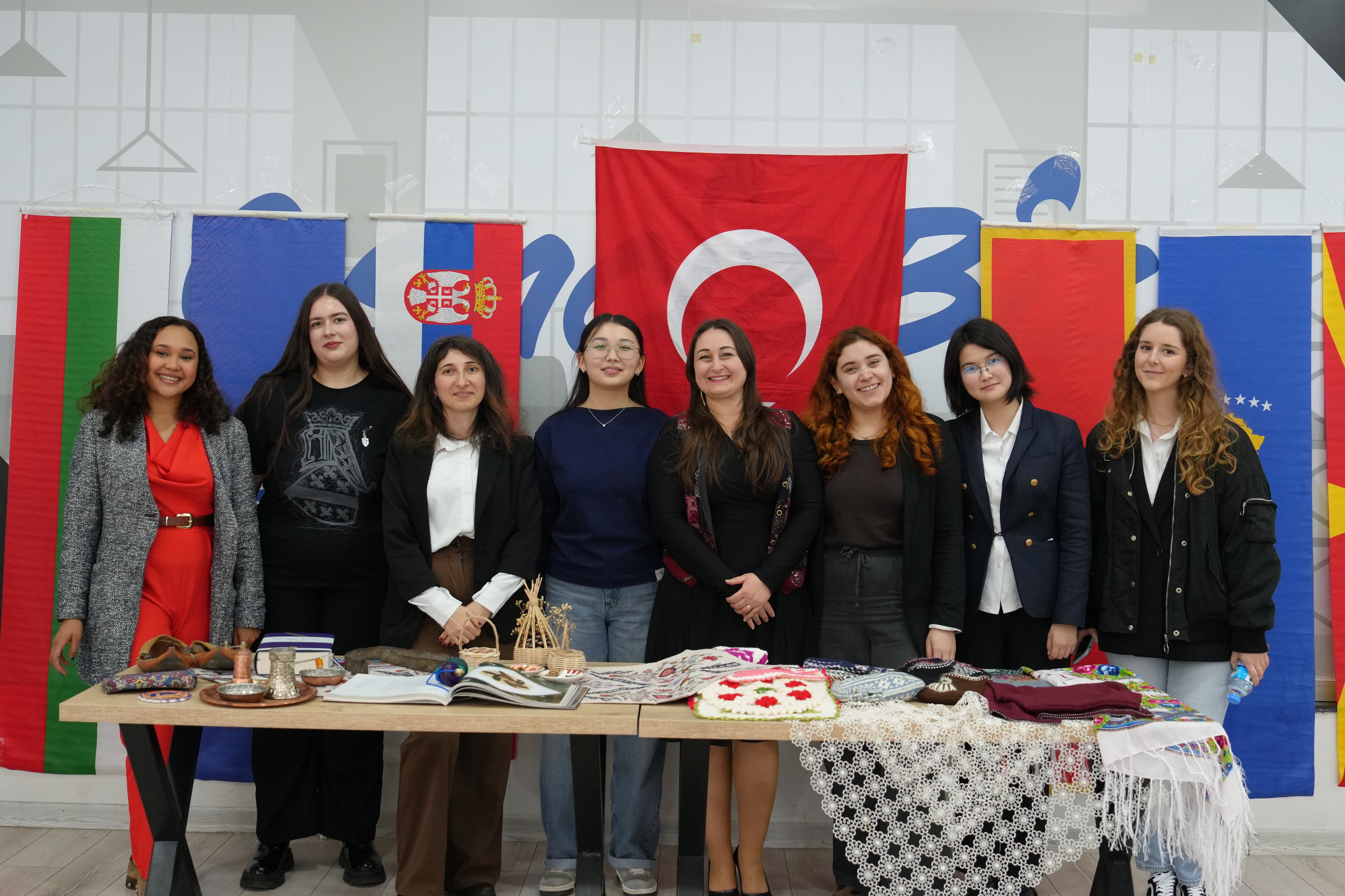 DSC09136.JPG (17.00 MB)