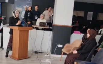 Müdürümüzün Konuşması.jpg (19 KB)